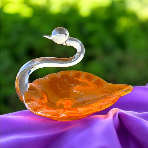 Vintage Orange Blown Glass Swan Trinket Dish Handmade Decorative - Picture 2 of 4